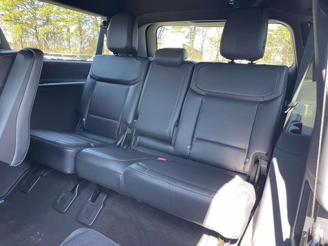 2026 Gray Metallic Ford Expedition Max Platinum 4X4 SUV