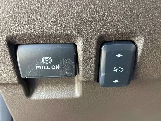 2026 Brown Ford Super Duty F-250 SRW King Ranch 4X4 Truck