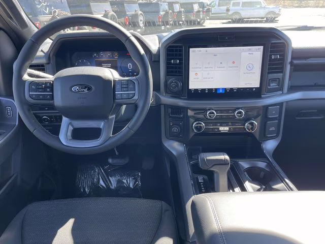 2026 Avalanche Ford F-150 XLT 4X4 Truck