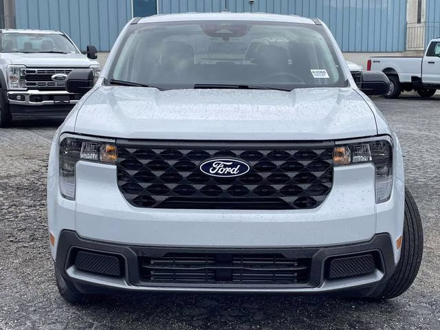 2026 White Metallic Ford Maverick XLT AWD Truck