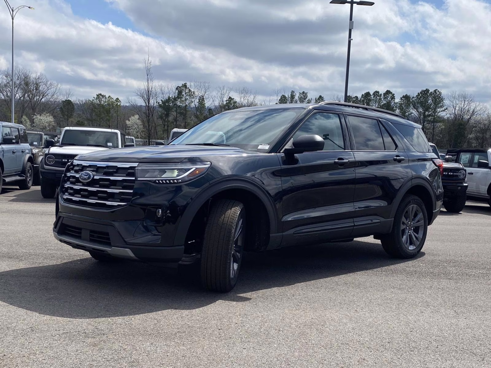 2026 Black Metallic Ford Explorer Active 4X4 SUV