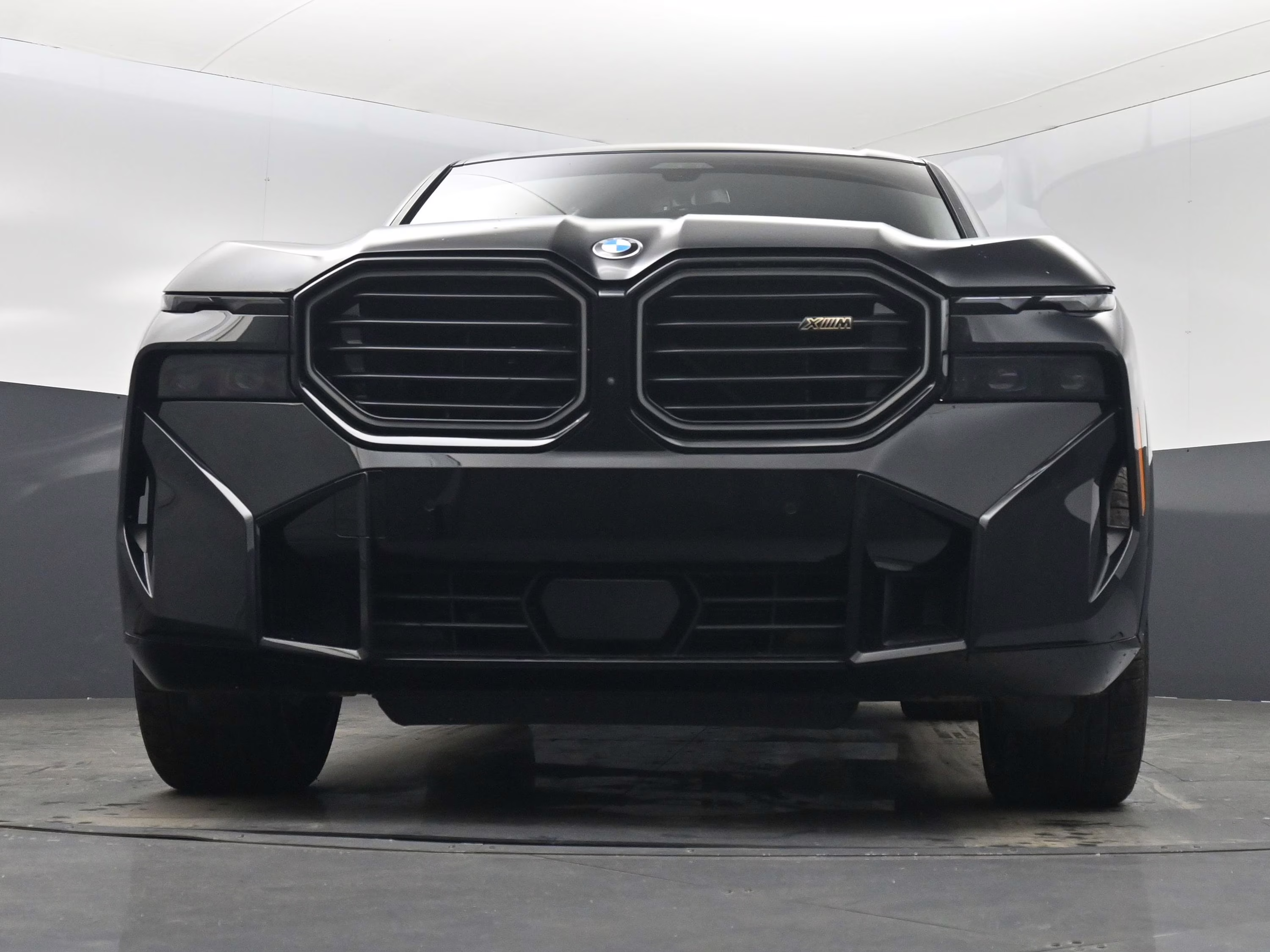 2025 Black Sapphire Metallic BMW XM Base AWD SUV