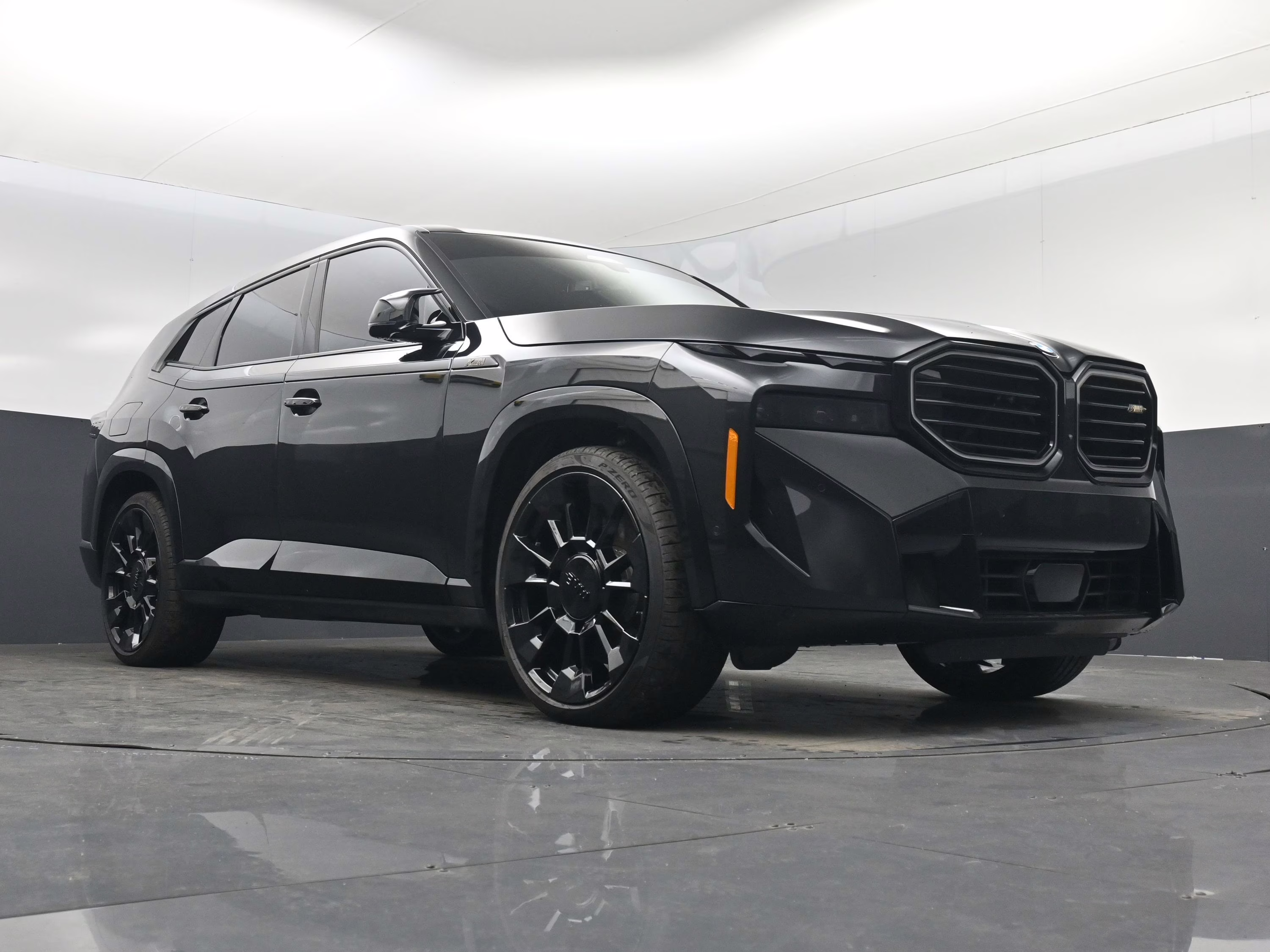 2025 Black Sapphire Metallic BMW XM Base AWD SUV