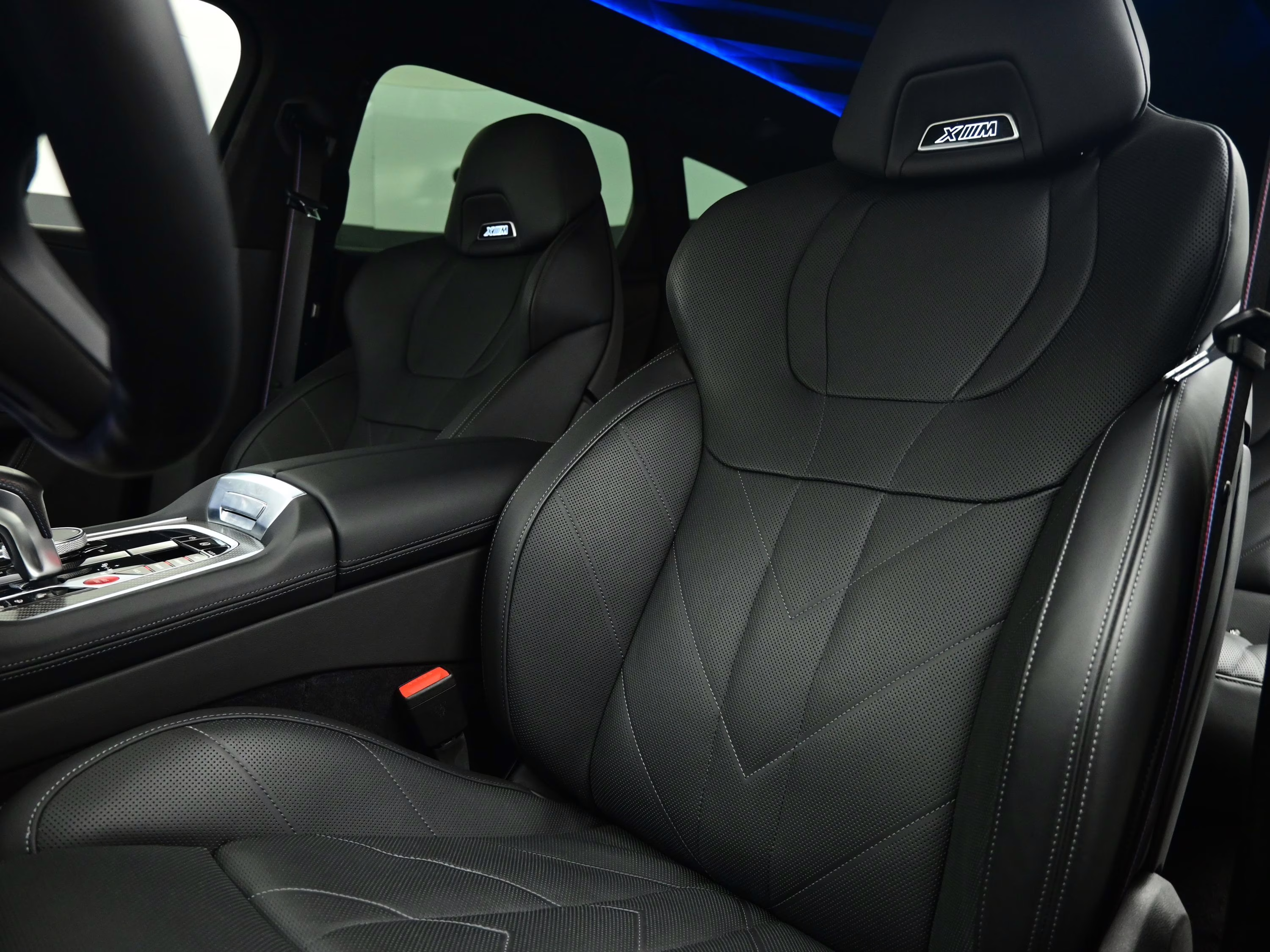 2025 Black Sapphire Metallic BMW XM Base AWD SUV