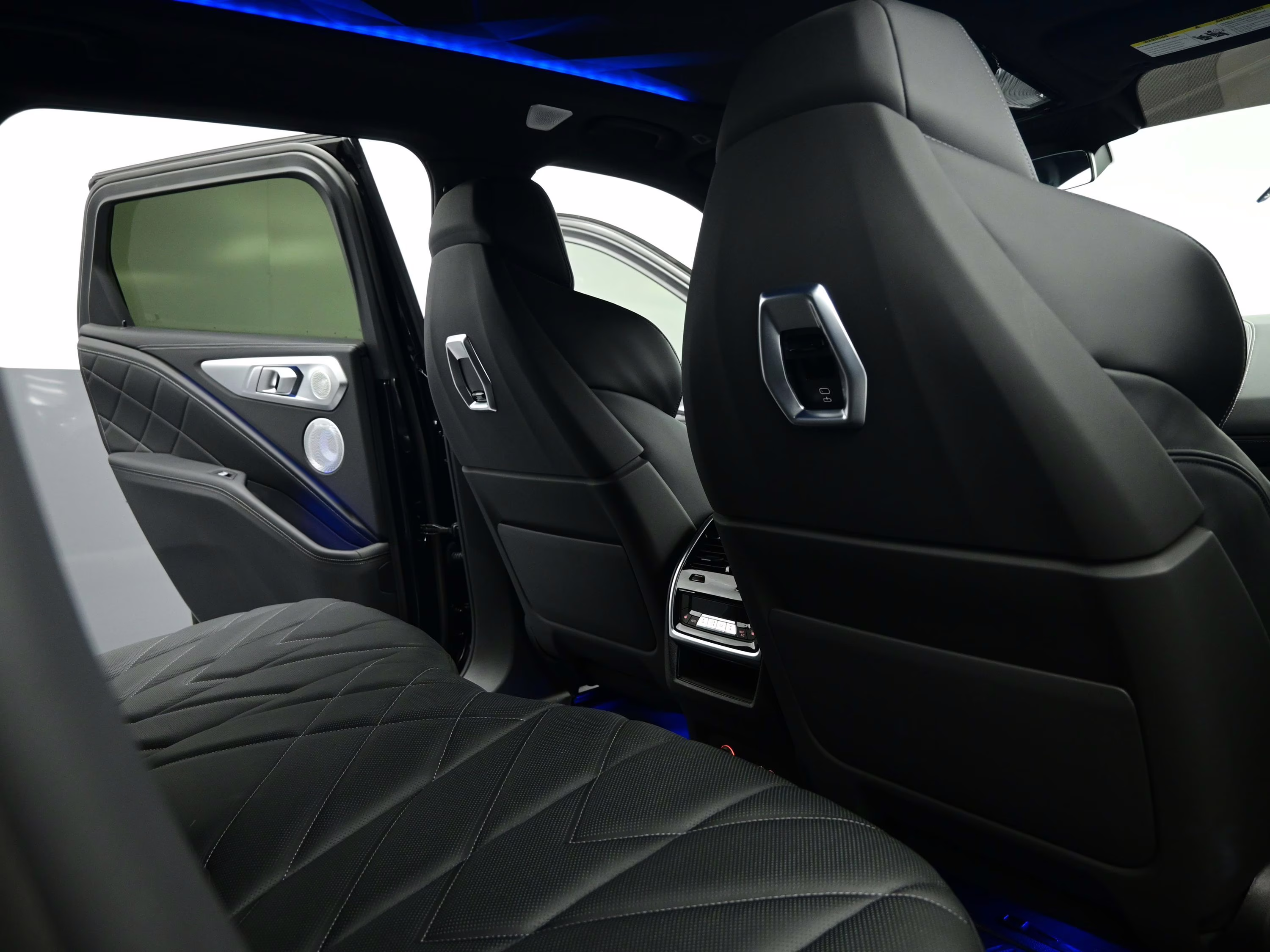 2025 Black Sapphire Metallic BMW XM Base AWD SUV