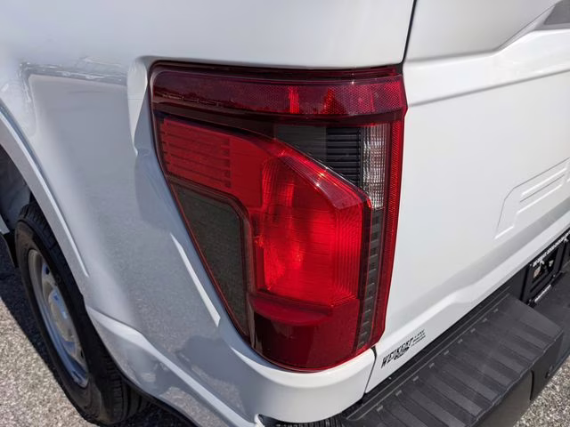 2026 Oxford White Ford F-150 XL RWD Truck