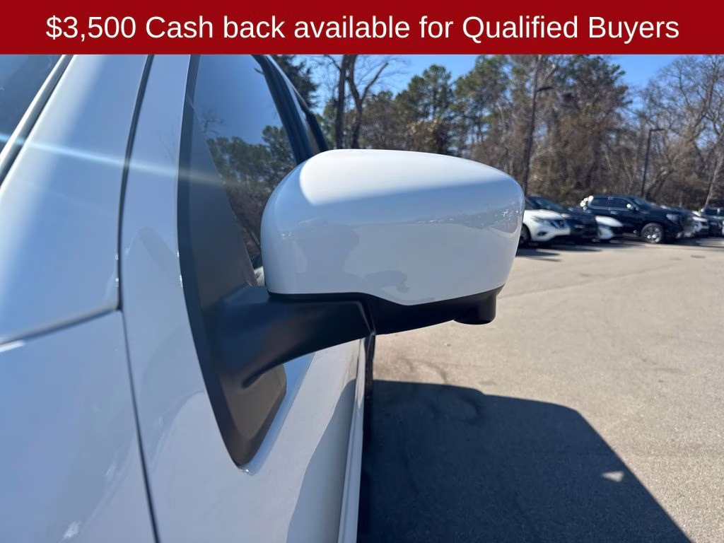 2026 Glacier White Nissan Frontier PRO-4X 4X4 Truck