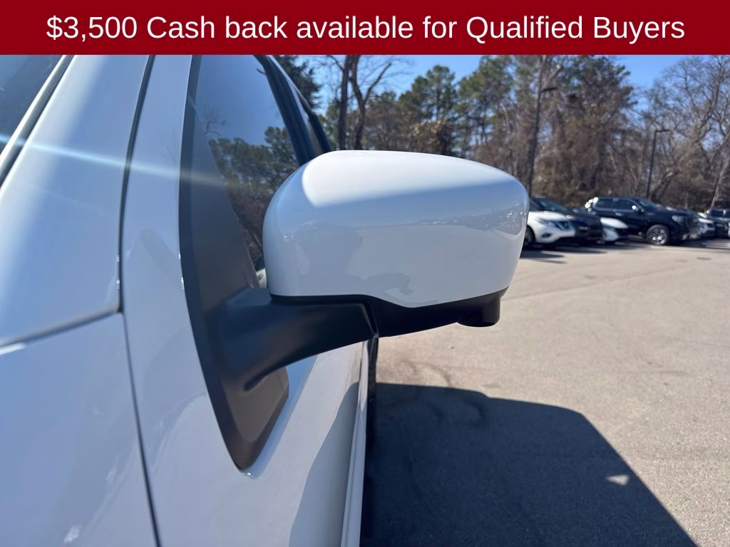 2026 Glacier White Nissan Frontier PRO-4X 4X4 Truck