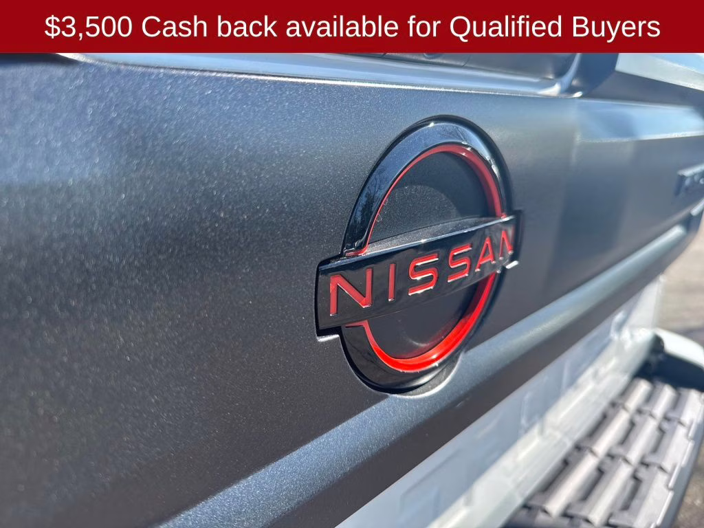 2026 Glacier White Nissan Frontier PRO-4X 4X4 Truck