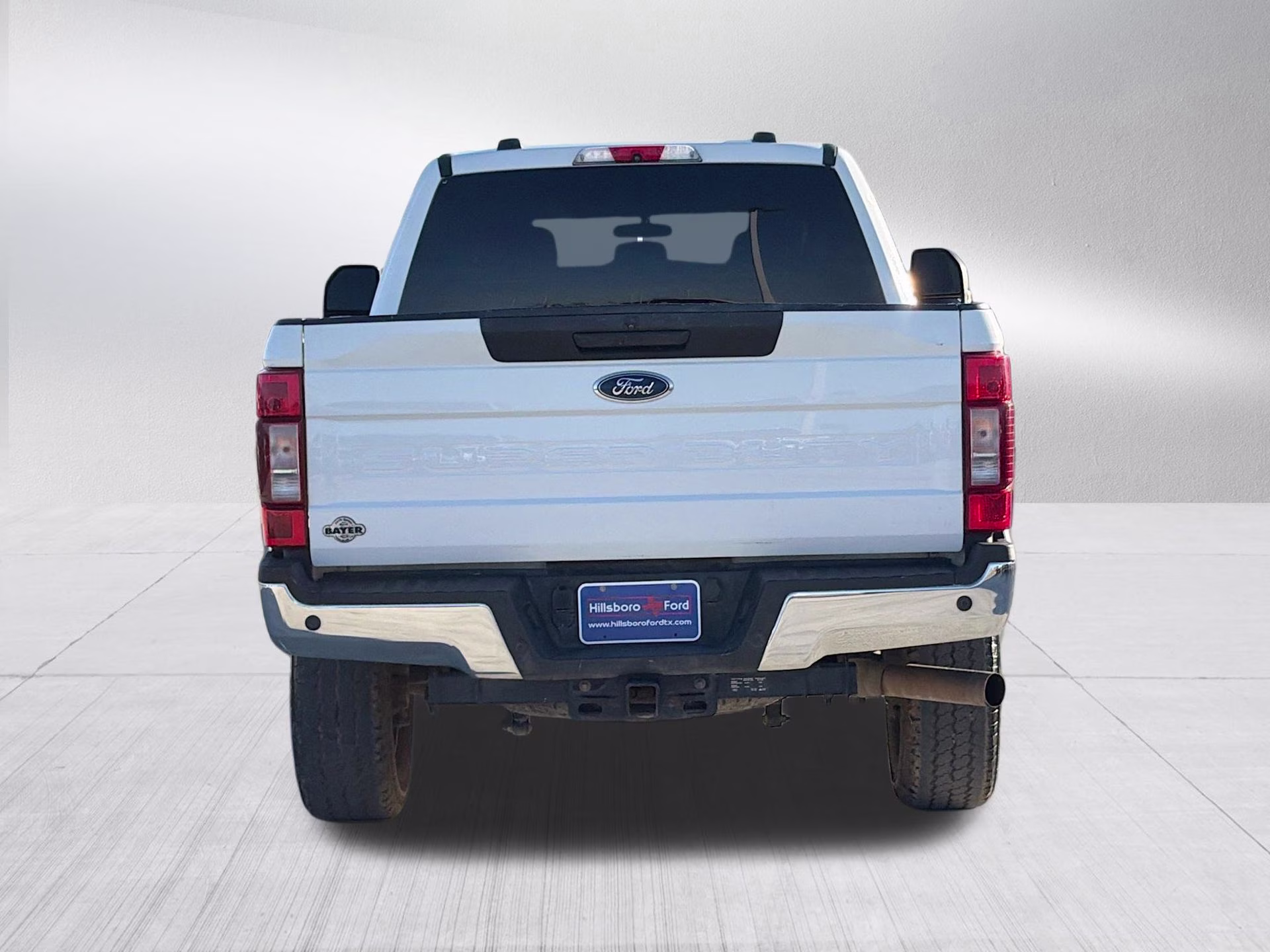 2022 Oxford White Ford Super Duty F-350 SRW XLT 4X4 Truck