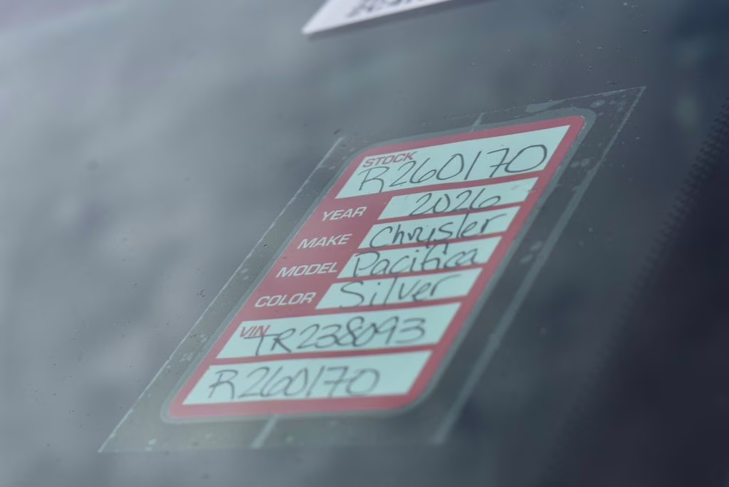 2026 Silver Mist Clearcoat Chrysler Pacifica Limited AWD Van