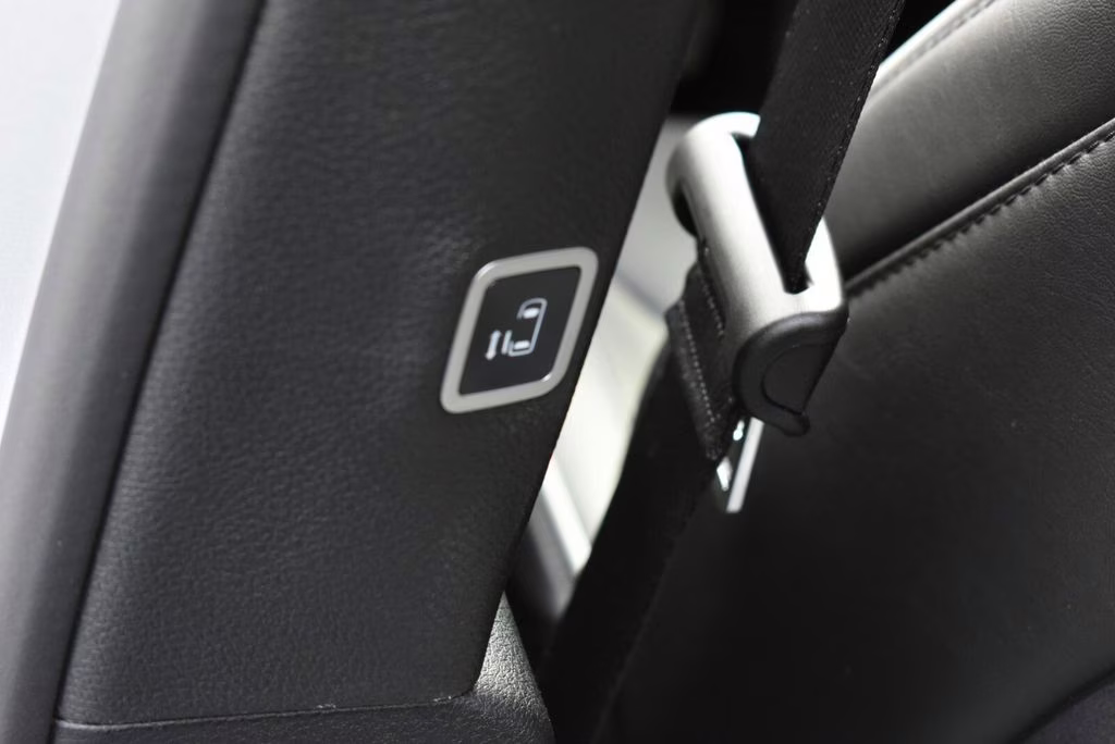 2026 Silver Mist Clearcoat Chrysler Pacifica Limited AWD Van