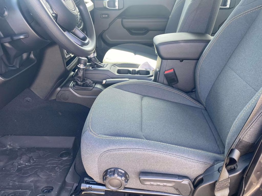 2026 granite crystal metallic clearcoat Jeep Wrangler Sport 4X4 SUV