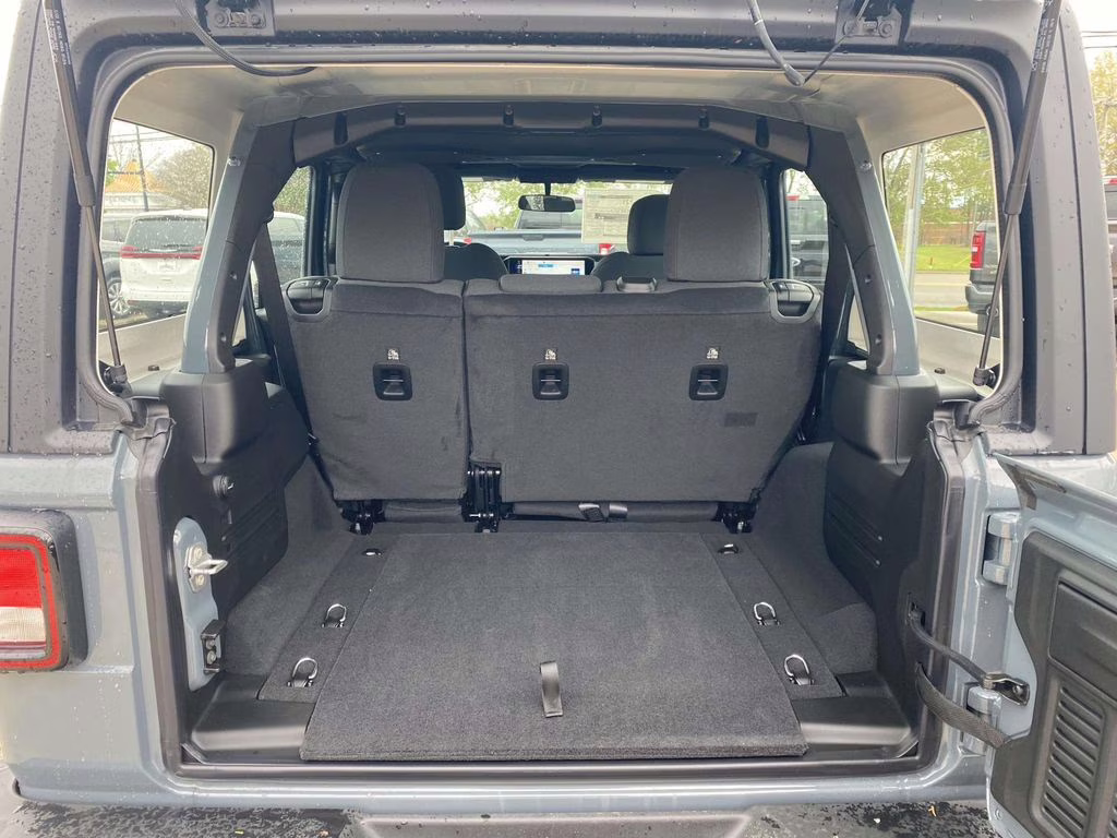 2026 Anvil Clear Coat Jeep Wrangler Sport 4X4 SUV