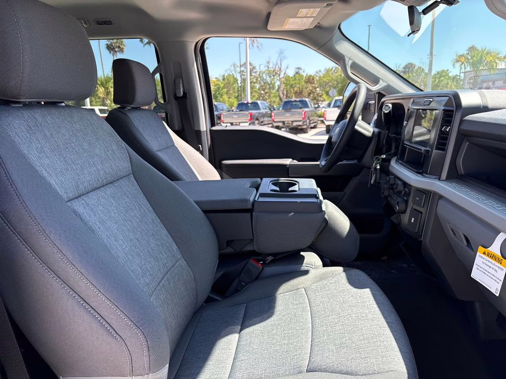 2026 Avalanche Ford Super Duty F-250 SRW XL 4X4 Truck