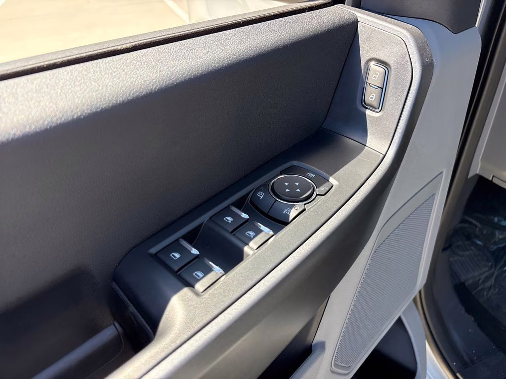 2026 Avalanche Ford Super Duty F-250 SRW STX 4X4 Truck