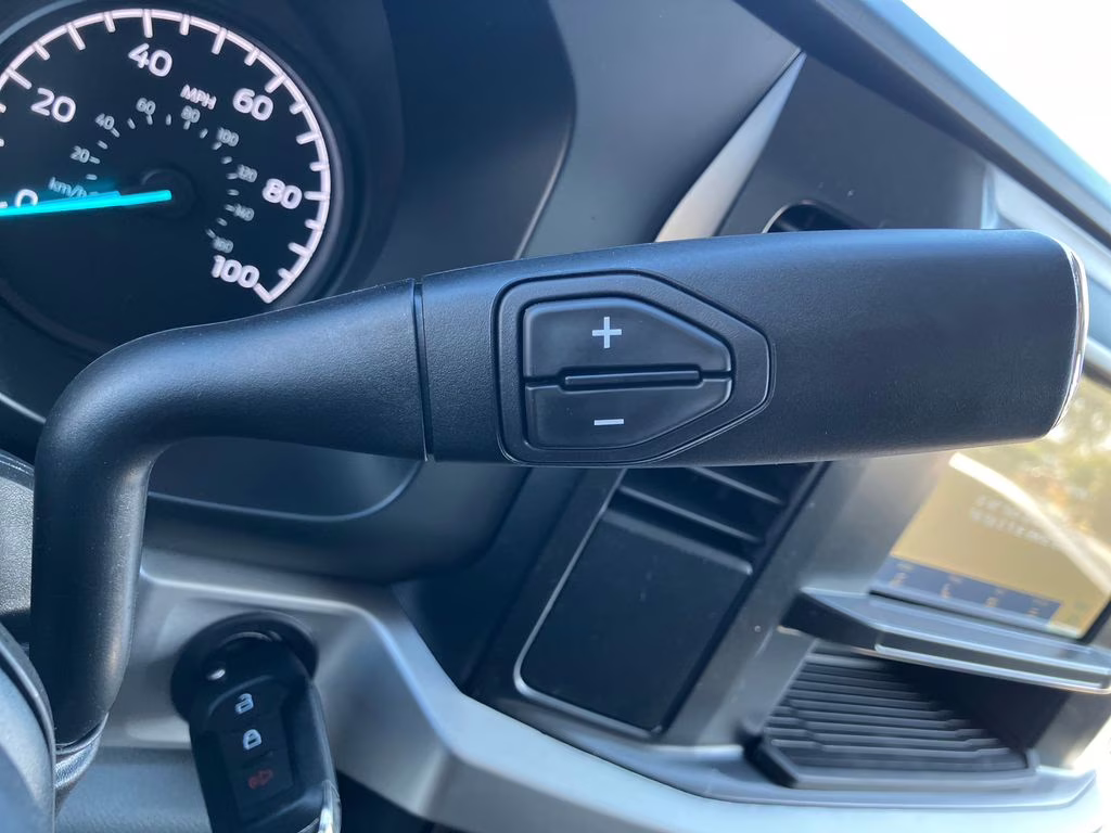 2026 Oxford White Ford Super Duty F-250 SRW XL 4X4 Truck