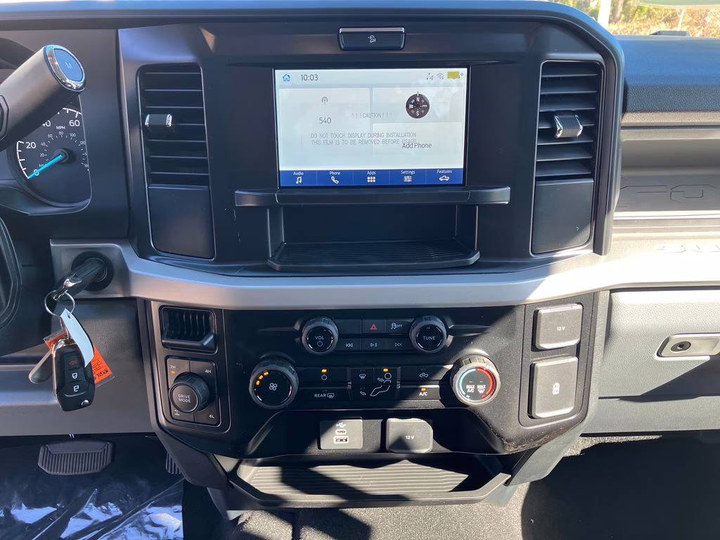 2026 Oxford White Ford Super Duty F-250 SRW XL 4X4 Truck