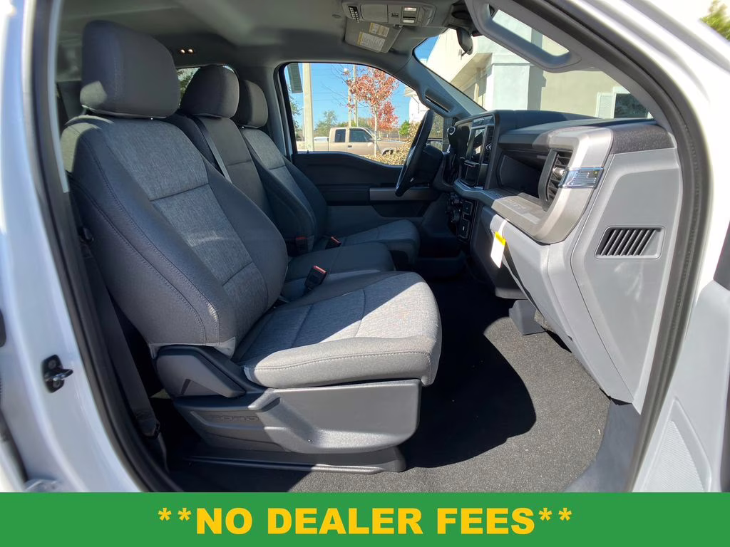 2026 Oxford White Ford Super Duty F-250 SRW XL 4X4 Truck