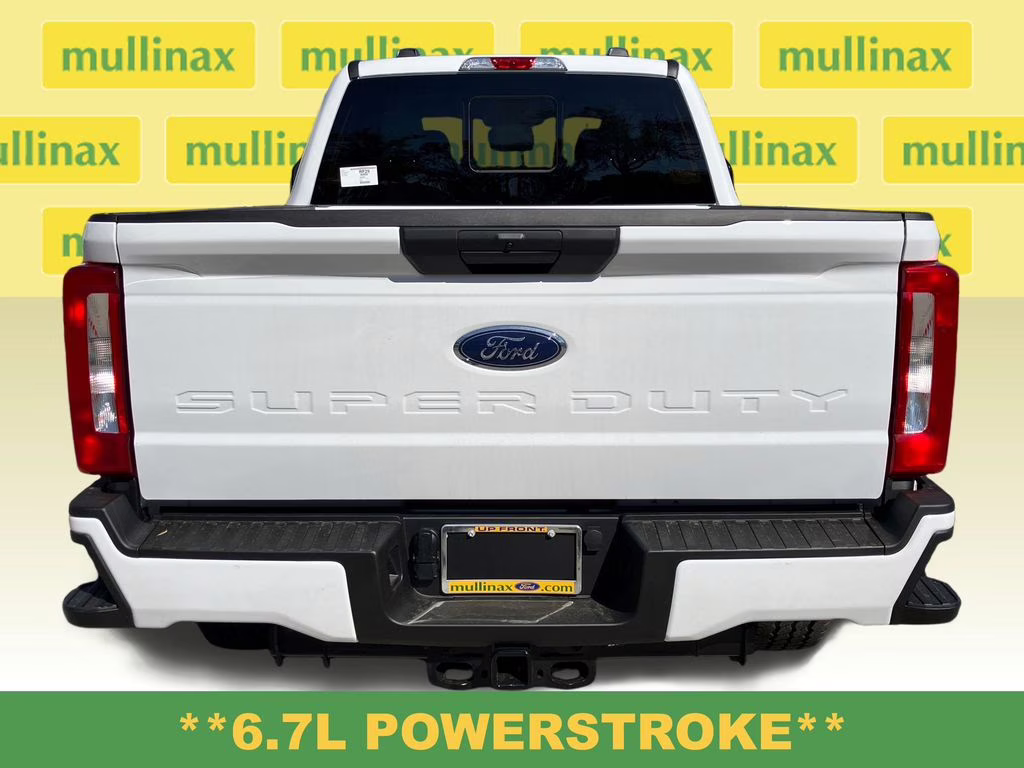 2026 Oxford White Ford Super Duty F-250 SRW XL 4X4 Truck