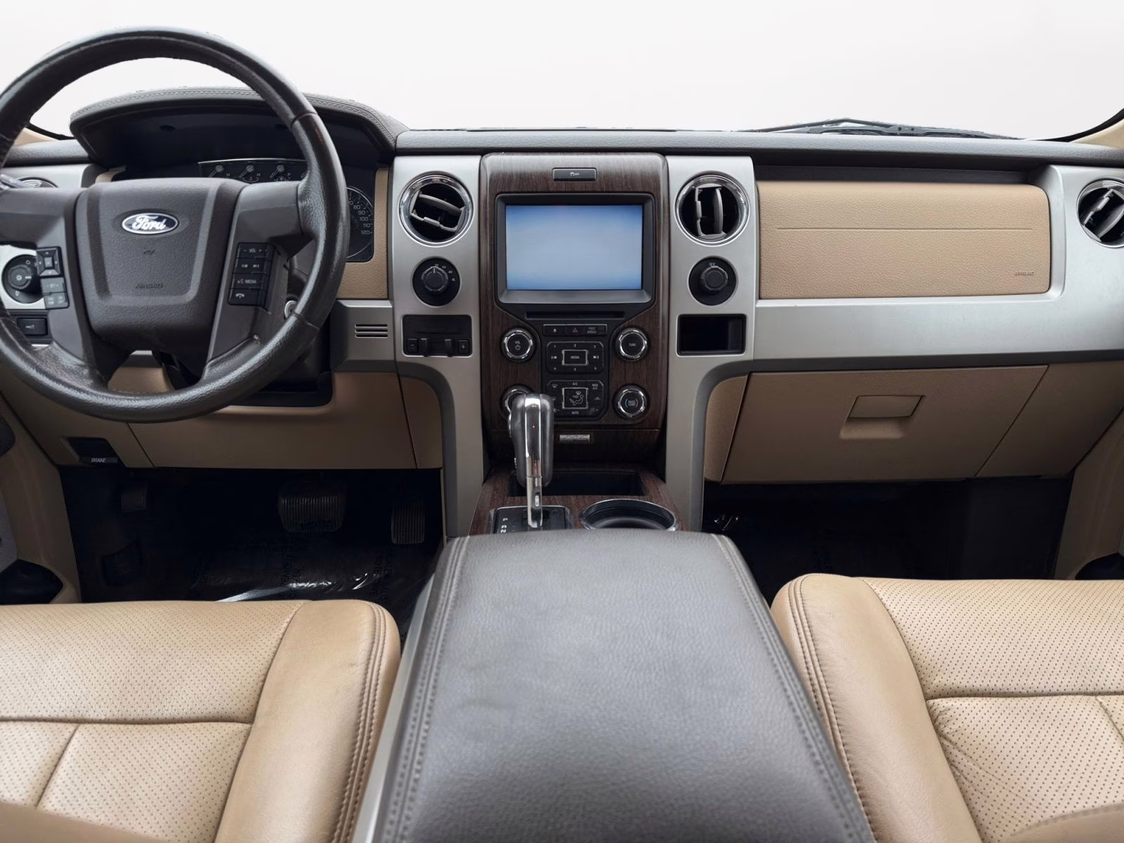 2013 Pale Adobe Metallic Ford F-150 Lariat 4X4 Truck