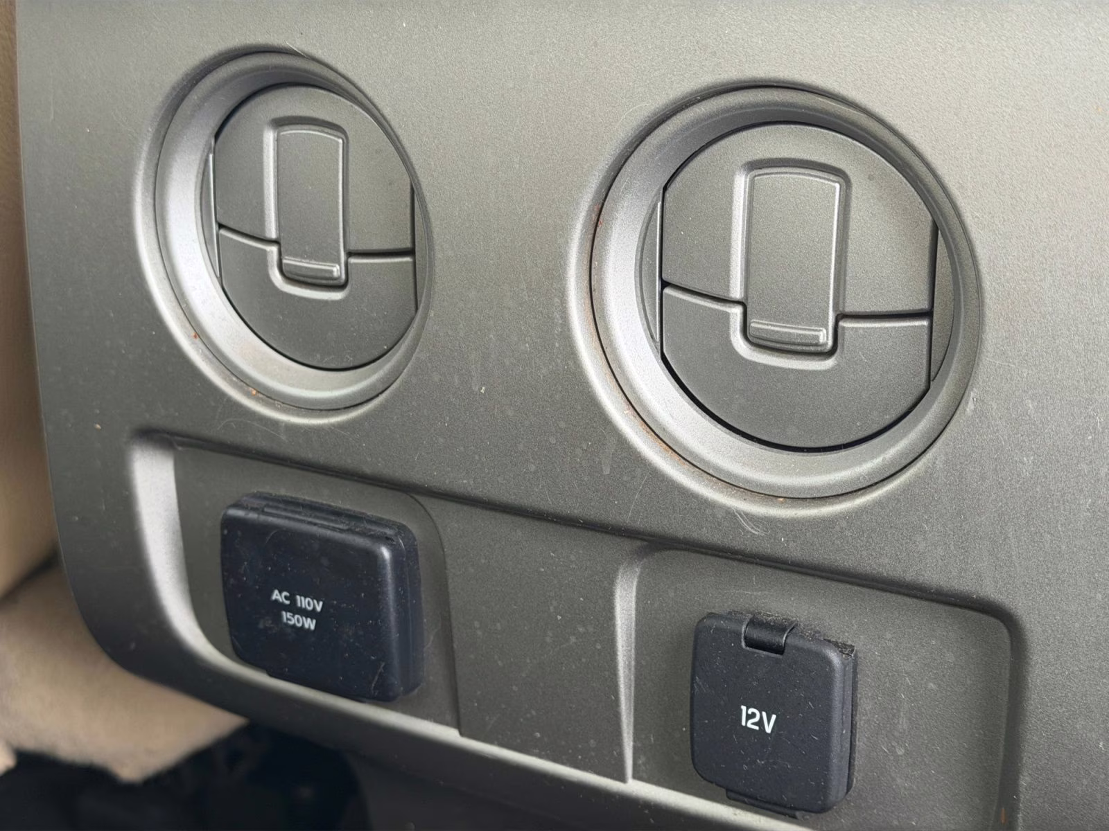 2013 Pale Adobe Metallic Ford F-150 Lariat 4X4 Truck