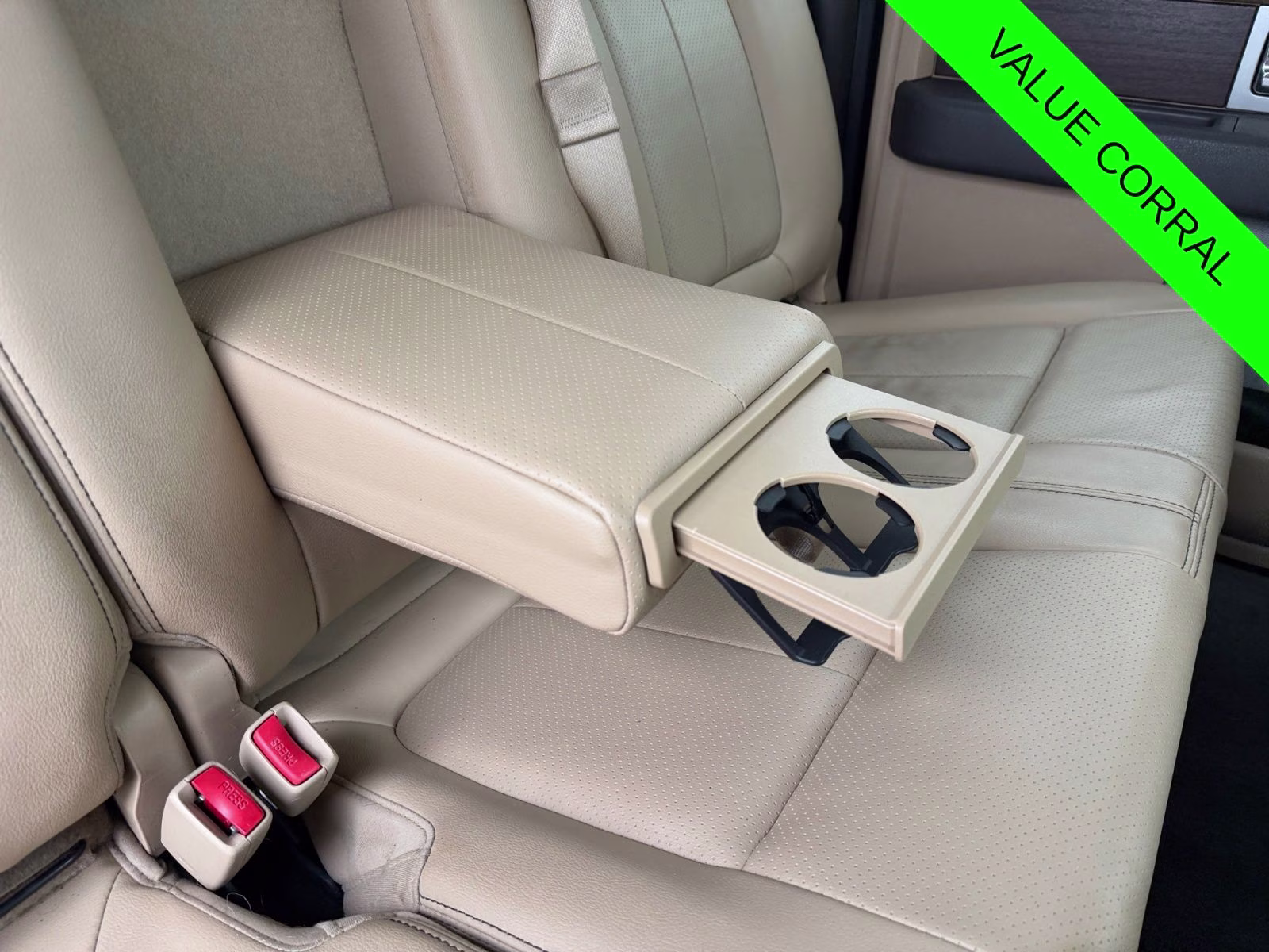 2013 Pale Adobe Metallic Ford F-150 Lariat 4X4 Truck