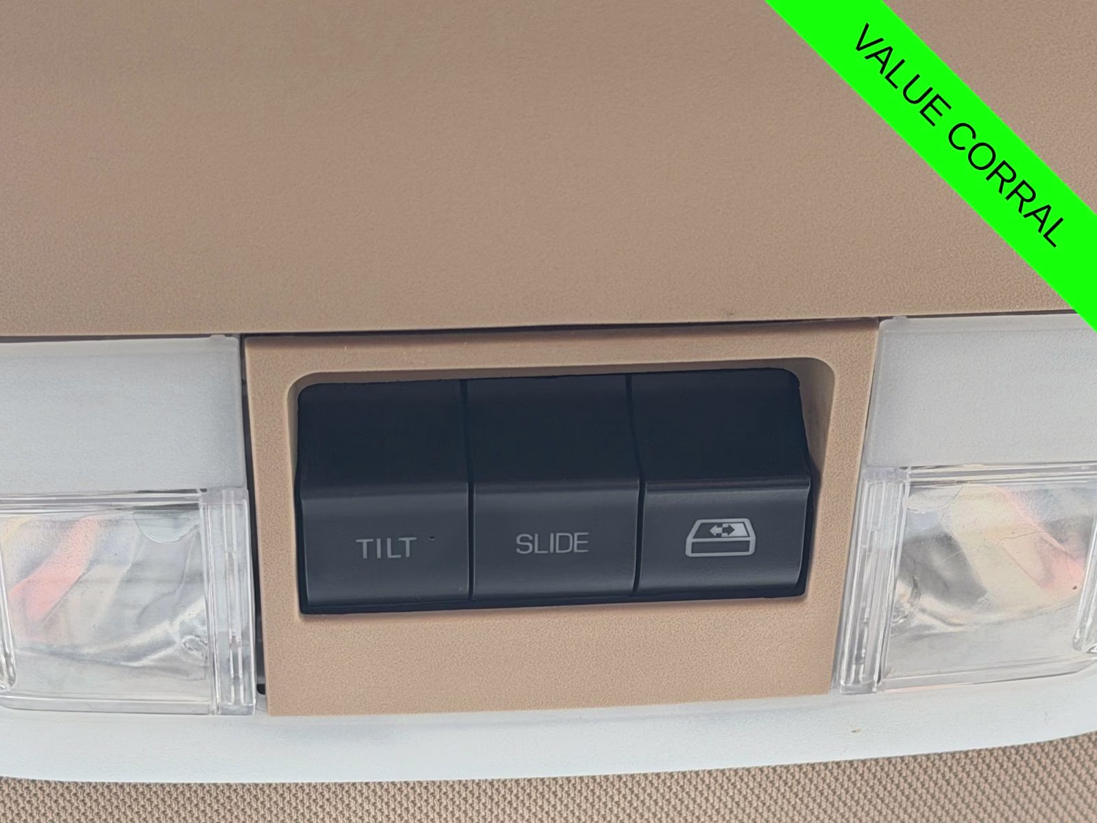 2013 Pale Adobe Metallic Ford F-150 Lariat 4X4 Truck