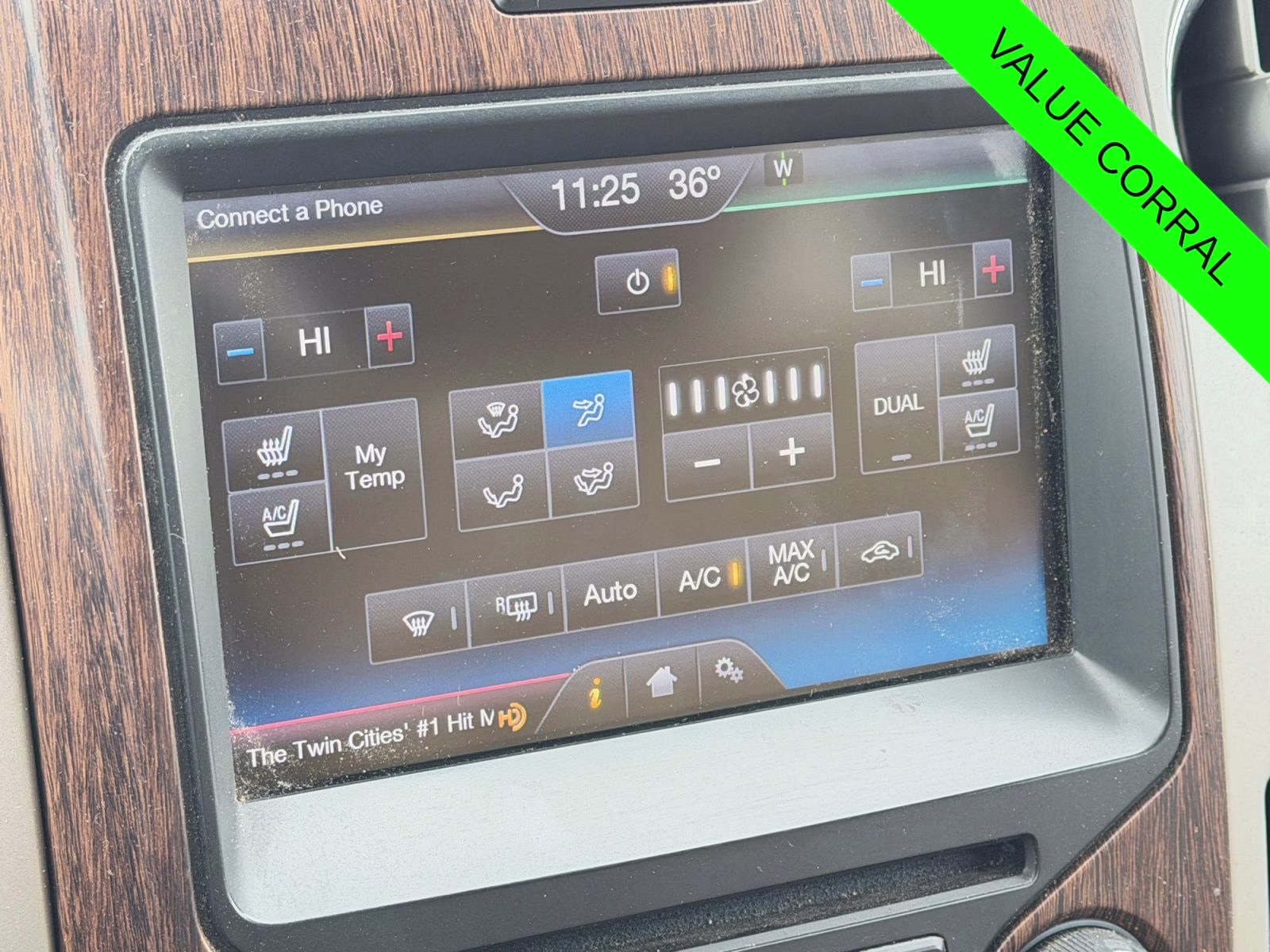 2013 Pale Adobe Metallic Ford F-150 Lariat 4X4 Truck