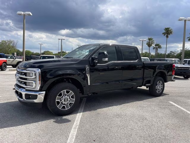 2026 Agate Black Metallic Ford Super Duty F-250 SRW LARIAT RWD Truck