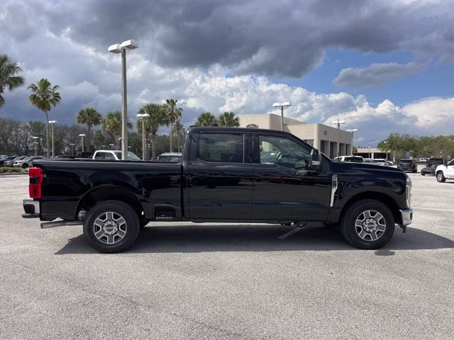 2026 Agate Black Metallic Ford Super Duty F-250 SRW LARIAT RWD Truck