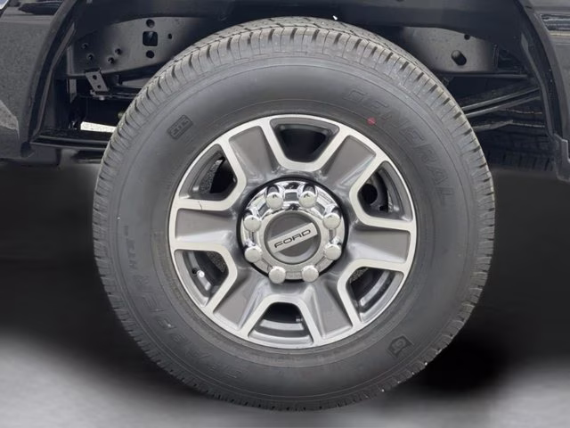 2026 Agate Black Metallic Ford Super Duty F-250 SRW LARIAT RWD Truck