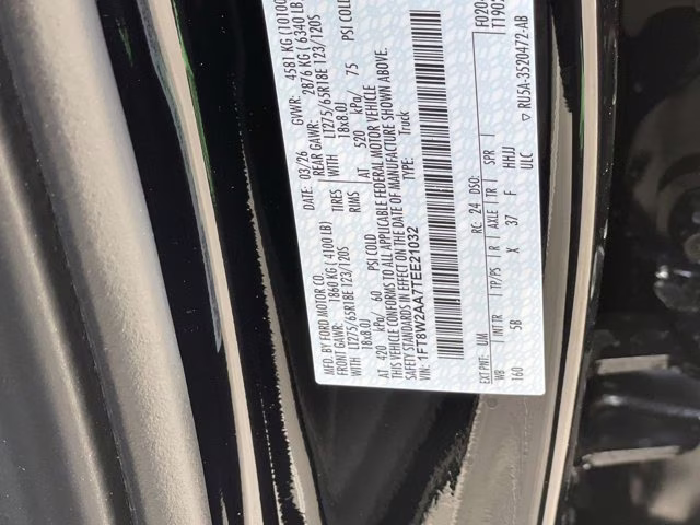 2026 Agate Black Metallic Ford Super Duty F-250 SRW LARIAT RWD Truck