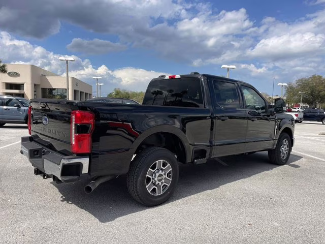 2026 Agate Black Metallic Ford Super Duty F-250 SRW LARIAT RWD Truck