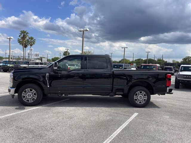 2026 Agate Black Metallic Ford Super Duty F-250 SRW LARIAT RWD Truck