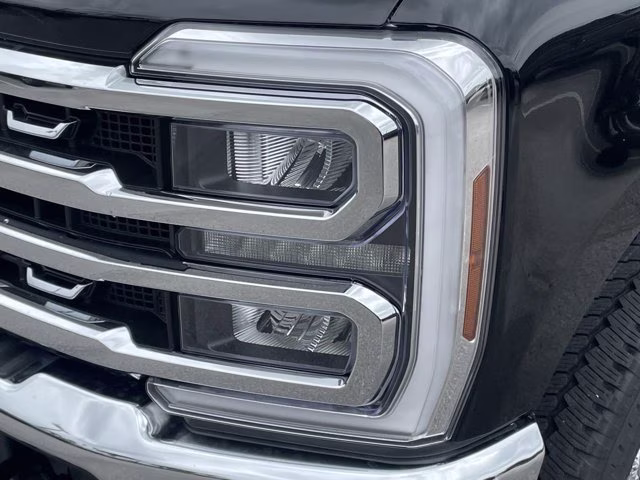 2026 Agate Black Metallic Ford Super Duty F-250 SRW LARIAT 4X4 Truck