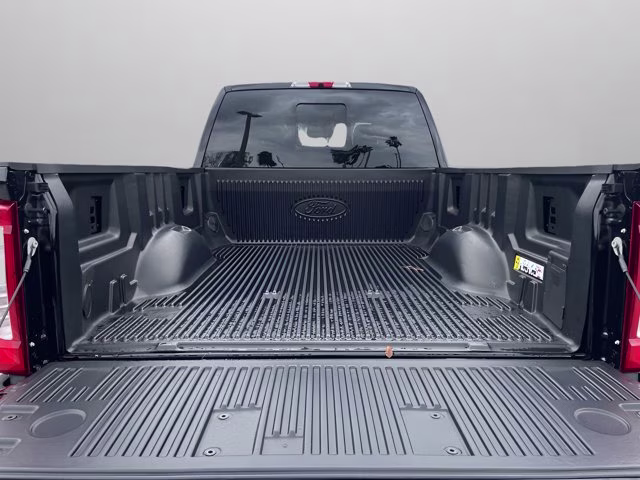 2026 Agate Black Metallic Ford Super Duty F-250 SRW LARIAT 4X4 Truck