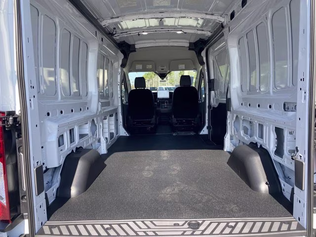 2026 Oxford White Ford Transit Cargo Van Base RWD Van