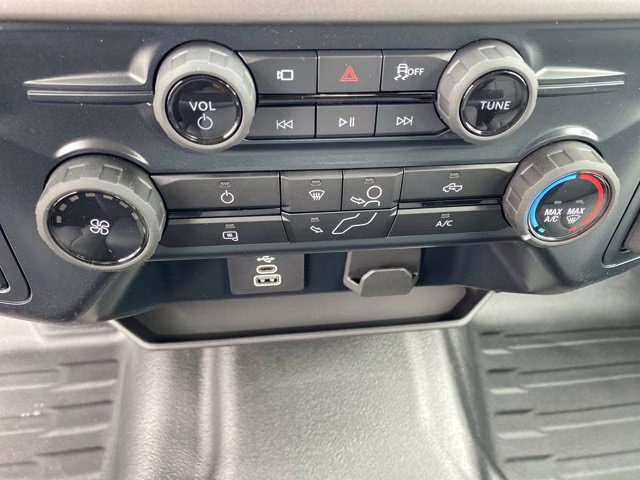 2026 Oxford White Ford F-150 XL RWD Truck