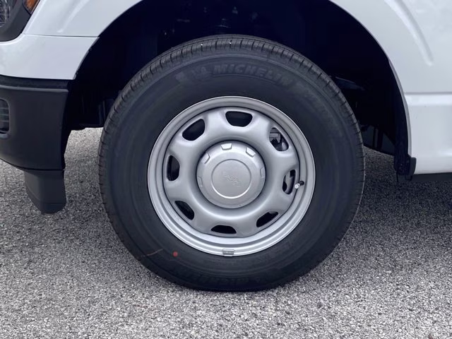 2026 Oxford White Ford F-150 XL RWD Truck