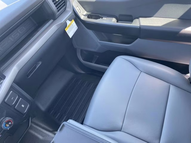 2026 Oxford White Ford F-150 XL RWD Truck