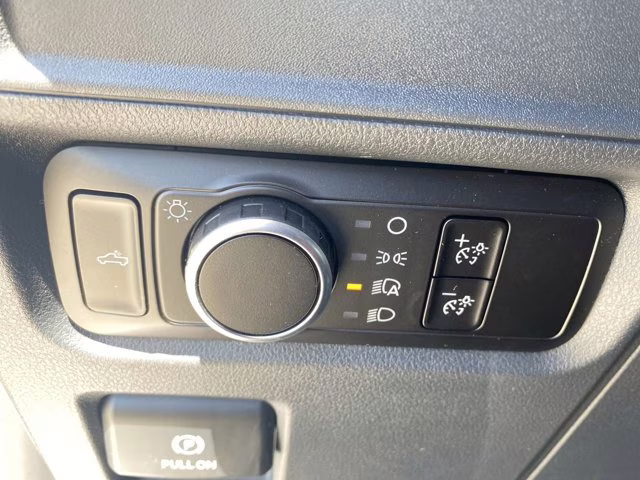 2026 Oxford White Ford F-150 XL RWD Truck