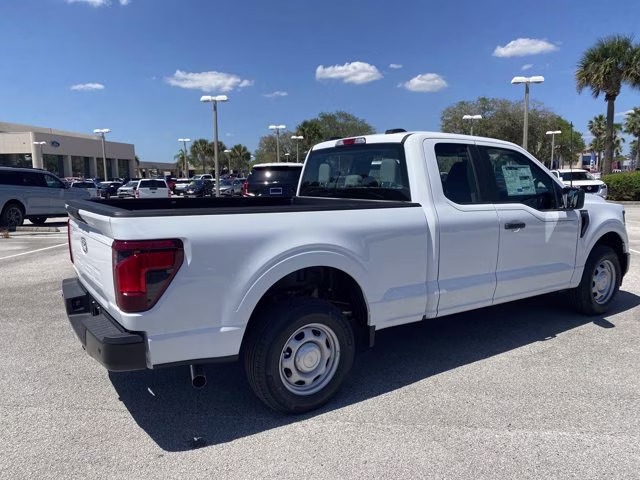 2026 Oxford White Ford F-150 XL RWD Truck