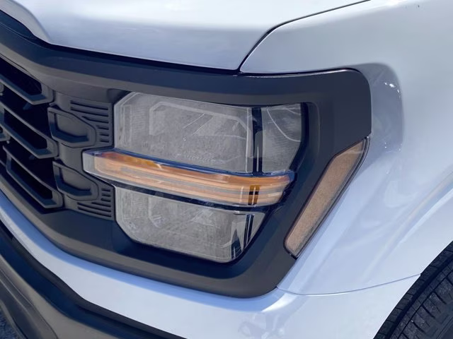 2026 Oxford White Ford F-150 XL RWD Truck