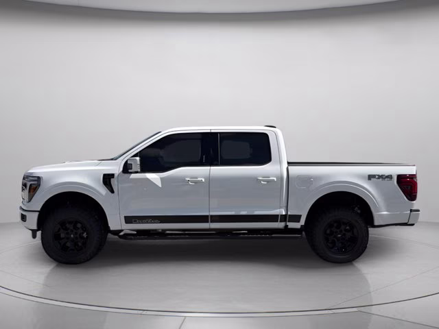 2026 Star White Metallic Tri-Coat Ford F-150 LARIAT 4X4 Truck