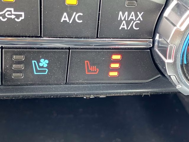 2026 Ruby Red Metallic Tinted Clearcoat Ford F-150 LARIAT 4X4 Truck