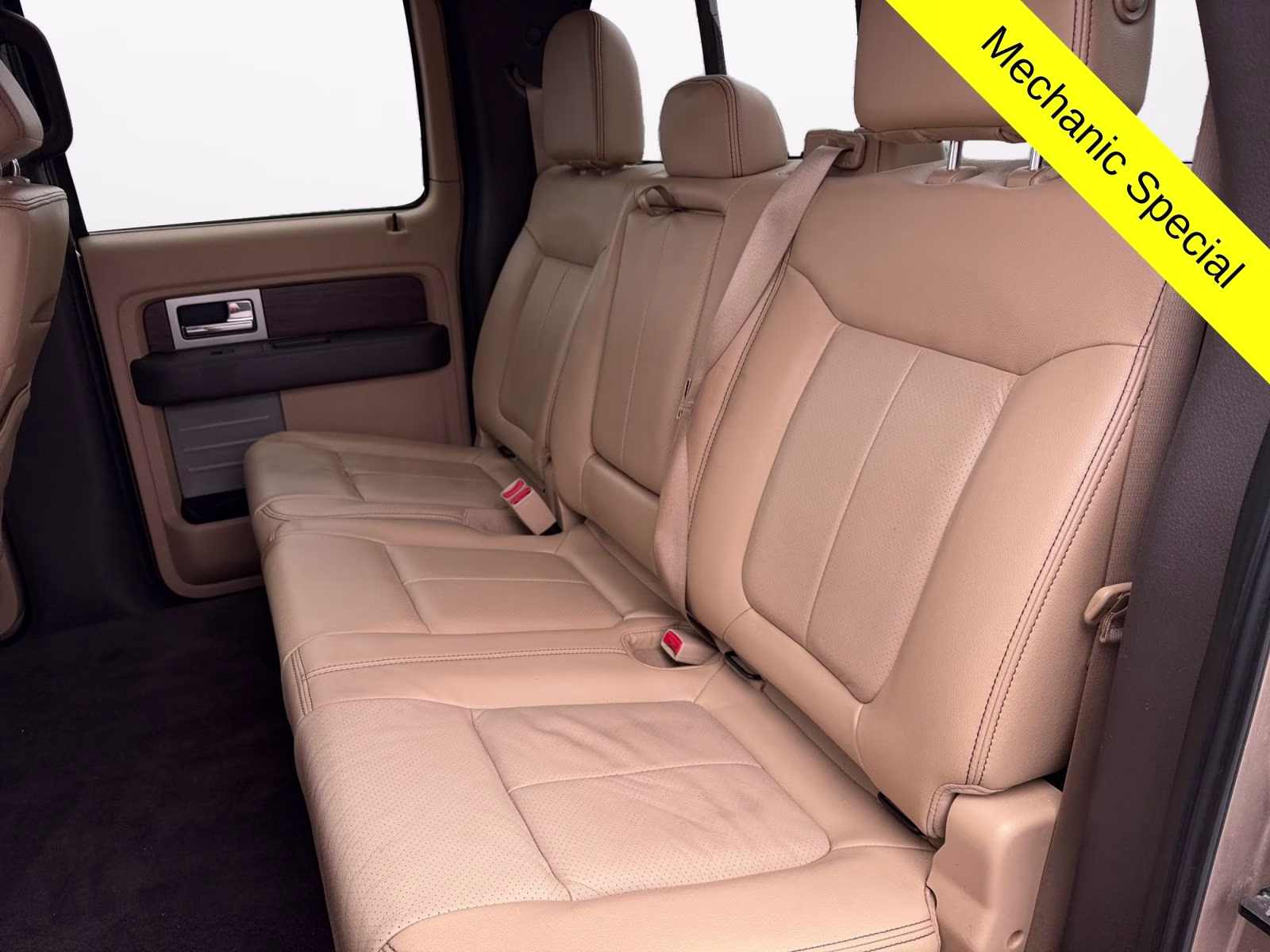 2013 Pale Adobe Metallic Ford F-150 Lariat 4X4 Truck