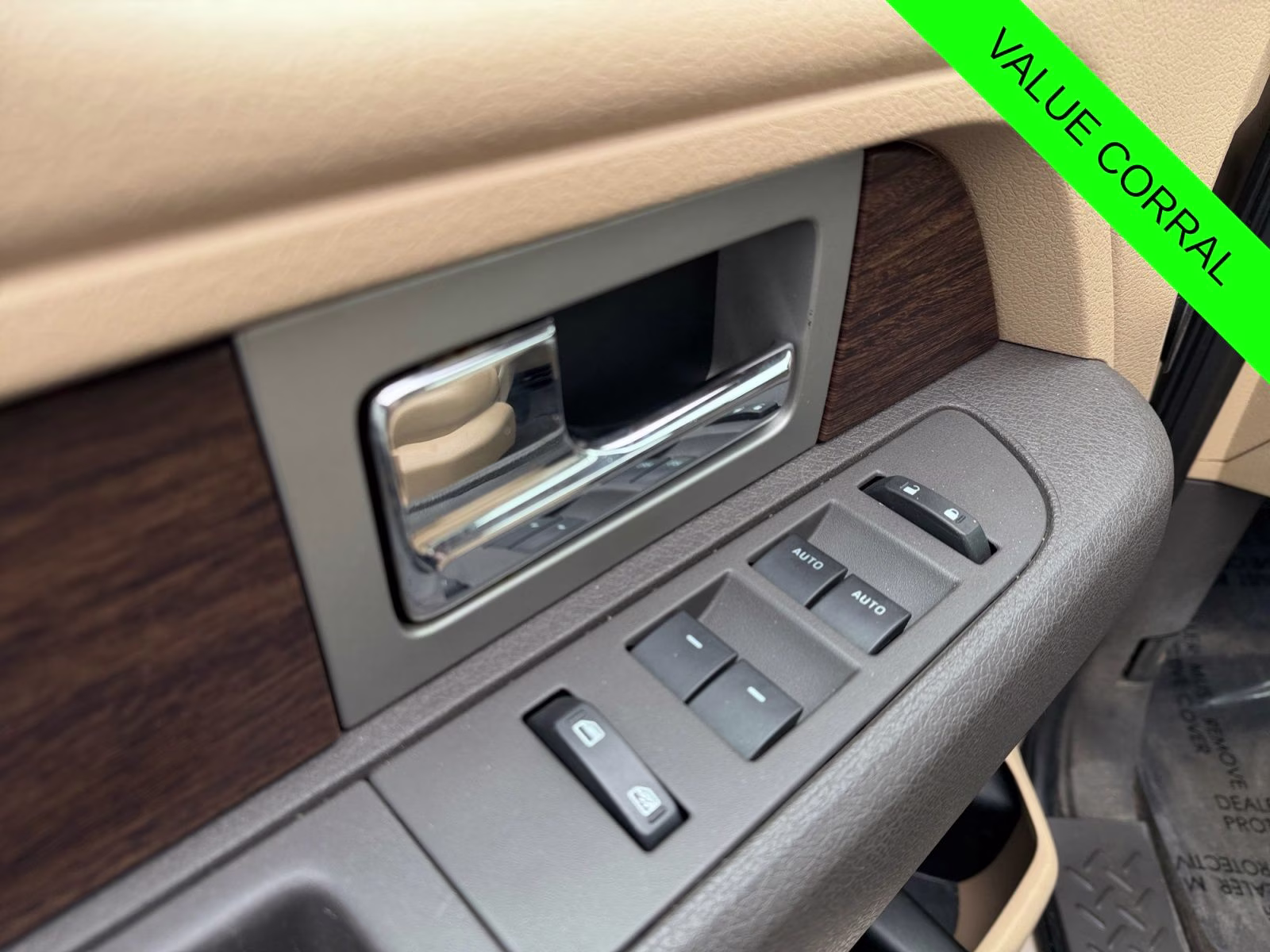 2013 Pale Adobe Metallic Ford F-150 Lariat 4X4 Truck