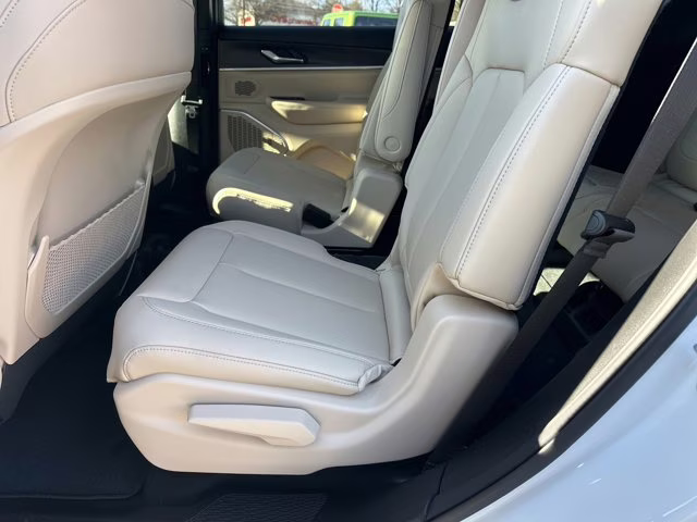 2026 Bright White Clearcoat Jeep Grand Cherokee L Limited RWD SUV