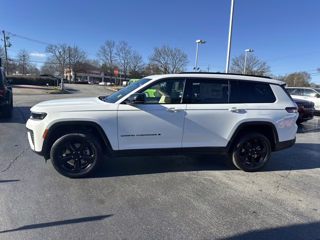 2026 Bright White Clearcoat Jeep Grand Cherokee L Limited RWD SUV